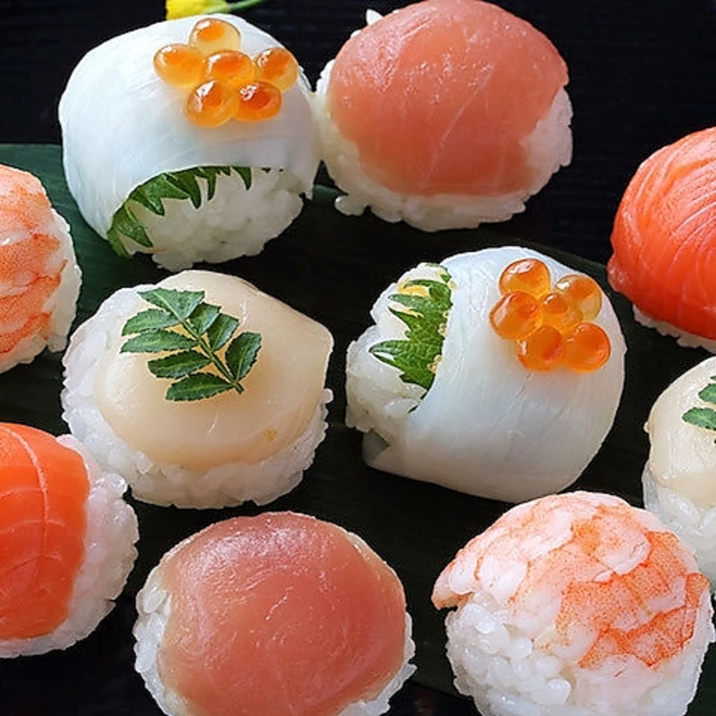京町てまり寿司十種の豪華盛りは見るだけで楽しく、宴会が華やかになることまちがいなし♪