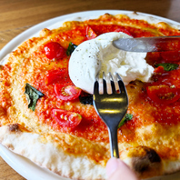 石窯焼きの本格的ローマピッツァ！