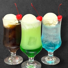 昔なつかしクリームソーダ