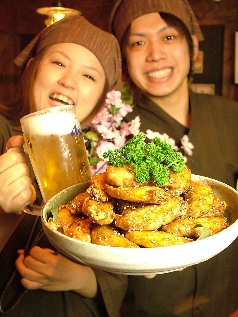 【ぐんけい】に来たなら手羽唐を食べなきゃもったいない！120分単品飲み放題1980円～！