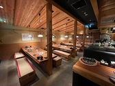 店内は全席禁煙となっておりますので、お食事やお酒の香りを存分にお楽しみいただけます。お子様連れのお客様や、たばこが苦手な方にも安心してご利用いただけます。