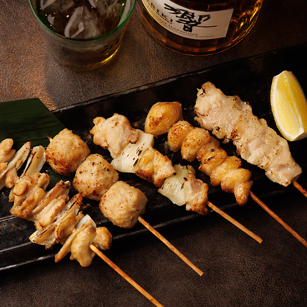 赤坂見附駅 赤坂見附 個室 居酒屋 焼き鳥 3時間飲み放題 接待 宴会 合コン 喫煙可