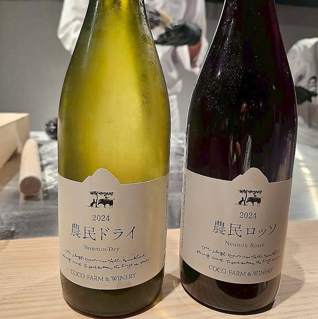 お肉料理にあうワインもご用意！