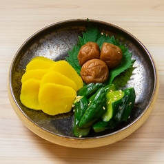 漬物盛り合わせ