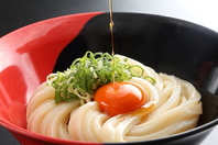 【天然昆布と4種の鰹を使った】こだわりのうどん