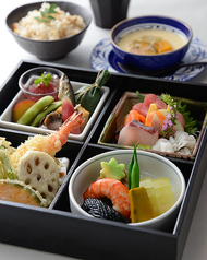 松花堂弁当（4仕切り）