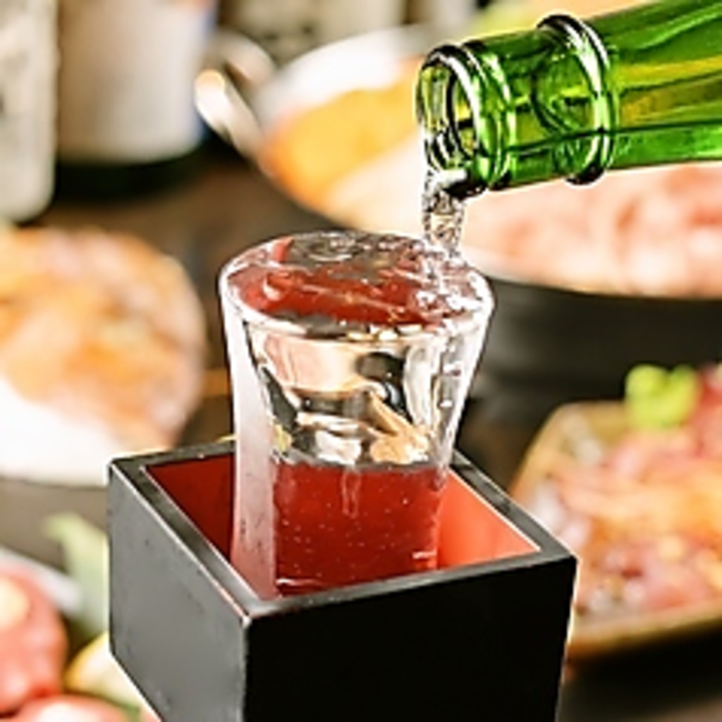 【厳選】全国各地から取り寄せた地酒や厳選日本酒を豊富に取り揃えております♪2次会にもぜひ！