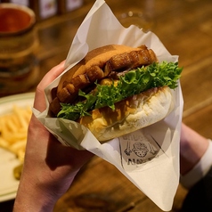 VIVA LA BURGER ビバラバーガーの雰囲気1