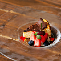 シェフこだわりのドルチェもおすすめ