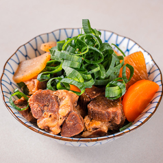 国産和牛牛タン煮込み