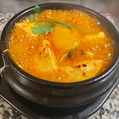 サリ麺入りスンドゥブ