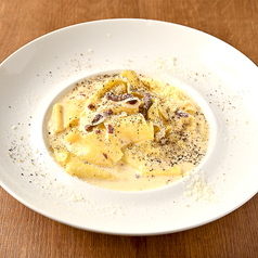 馬肉の濃厚カルボナーラソース　パッパルデッレ