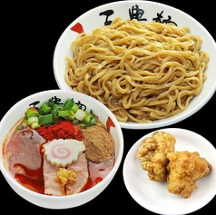 赤唐揚濃厚魚介つけ麺