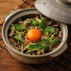 炊き込み土鍋地鶏ご飯