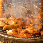 お得な90分飲み放題付きコースも！焼肉4品、チョレギサラダ、キムチ盛りを楽しめます！宴会にも◎