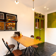 タスカルアジア食堂　神戸元町店の雰囲気2