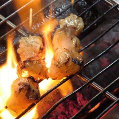 焼鳥串焼き2本350円(税込)から