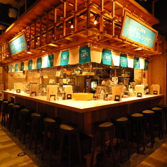 お1人様からお気軽にご利用いただけるカウンター席。