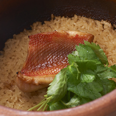 キンキの土鍋飯