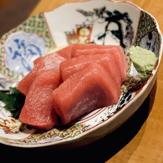 本マグロ カマ下赤身刺