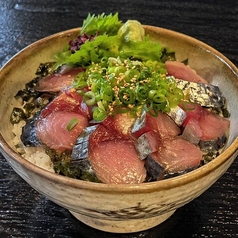活サバ丼