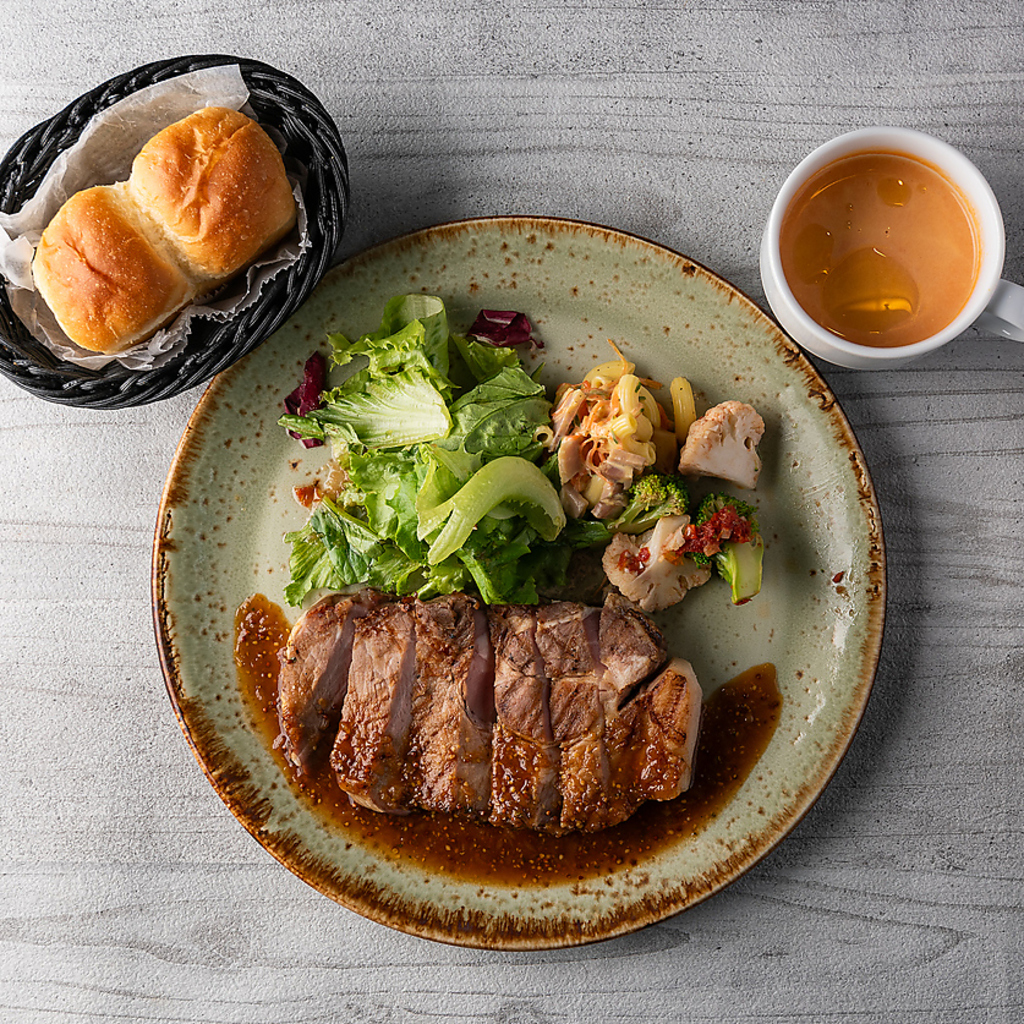 NORTH tRunk ノーストランク グランフロント店の写真ギャラリー