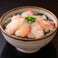 胡麻鯛丼