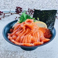 サーモン×いくら（海鮮丼）