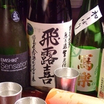 オーナー厳選のこだわり日本酒を種類豊富にご用意！
