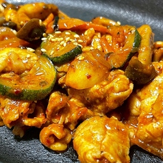 チェユクポックン　ブタ野菜炒め