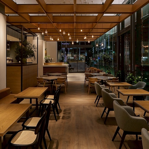 eightdays dining GCgfCY_CjO