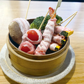 料理メニュー写真&nbsp;大海老入り野菜豚巻き串セイロ蒸し　5本セット