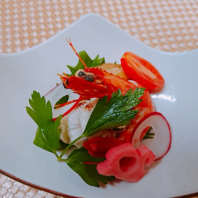 繊細な技が光る、目にも美しい料理の数々。