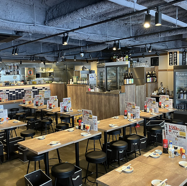 良心的大衆酒場 鶴亀八番 高円寺店の雰囲気1