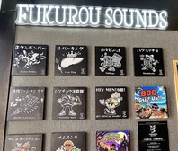 お肉も音楽も。ふくろうならではの空間づくり♪