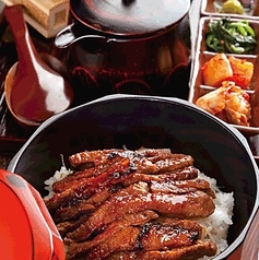 おぼや元町ひつまぶし（スープ・薬味付き）