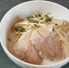 牛骨スープラーメン