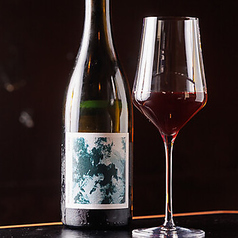 希少なナチュールワイン、カクテル、ウイスキーが充実！