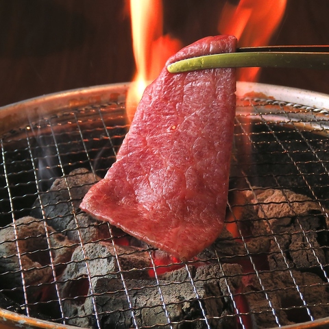 幻と言われる奥出雲和牛を取り扱う当店で、厳選部位を贅沢に楽しむひとときを