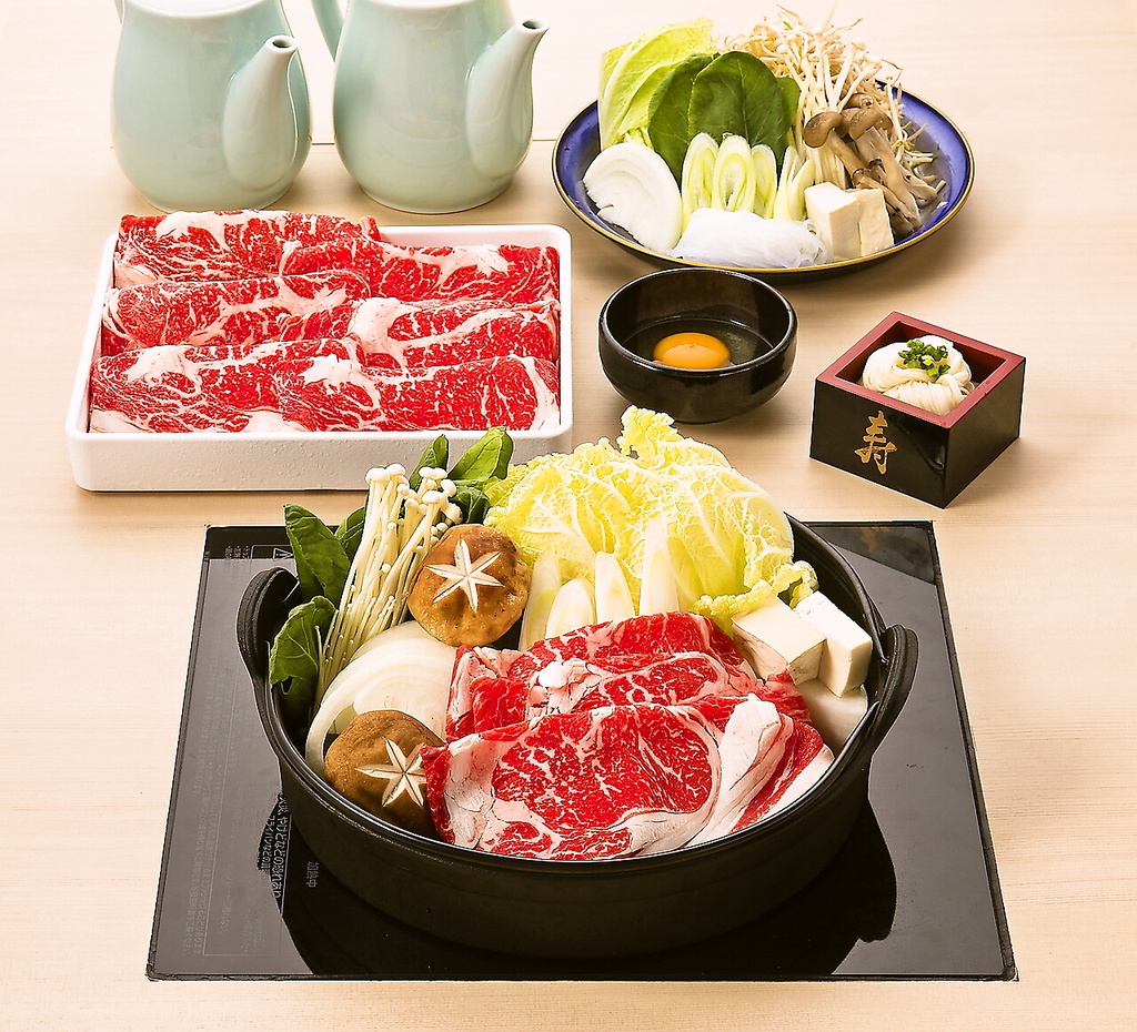 ★専門店のすき焼はいかがでしょうか？自家製割下でのすき焼きは、まず女将がお作りいたします☆