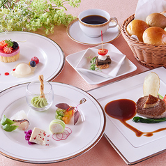 ホテルオークラ東京ベイ レストラン フォンタナのコース写真