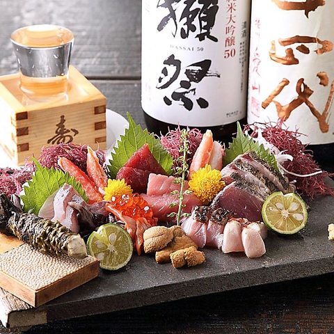旬の鮮魚を毎日仕入れております♪日本酒・焼酎・ワイン・こだわりの鮮魚を堪能下さい