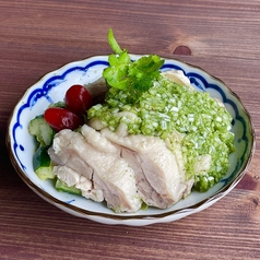 蒸し鶏のグリーン葱ソース
