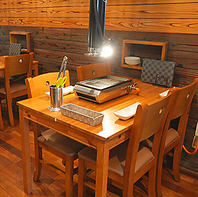 テーブル席もご用意しております