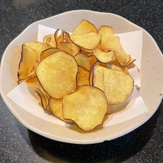 揚げたてさつまいもチップス