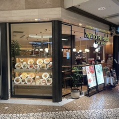 TO THE HERBS ディアモール大阪店の雰囲気1