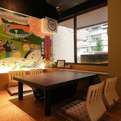 ホルモンうどん焼肉酒場 志木本陣の雰囲気1