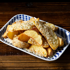 ガーリックフライドポテト