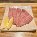 料理メニュー写真 〈神戸牛〉ツラミ