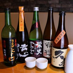 希少なお酒も豊富に取り揃えております。